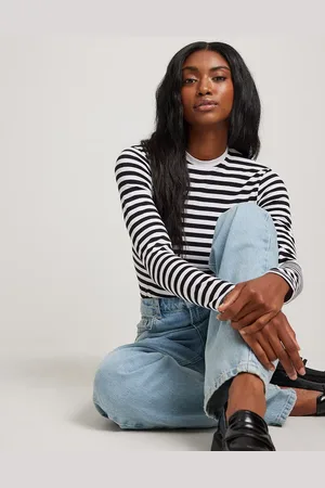 NA-KD Long sleeve fitted t-shirt in white stripe