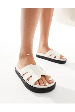 Stradivarius Faux leather sandal in