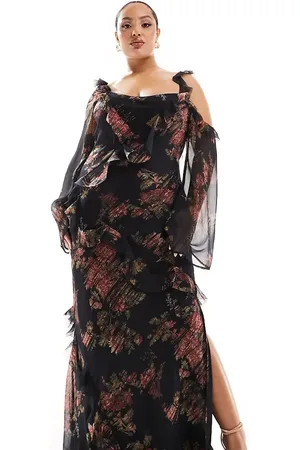 ASOS ASOS DESIGN Curve exclusive asymmetric sleeve maxi dress with distressed ruffle detail in blurred floral print