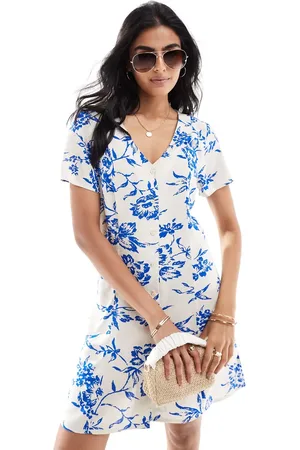 JDY Button through dress with tie detail in floral
