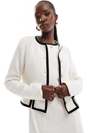 Kaiia Boucle bow detail pearl button through fitted jacket co-ord in