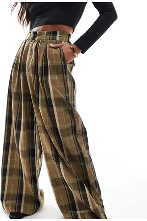 Noisy May High waist wide leg trousers with pleat detail in khaki check