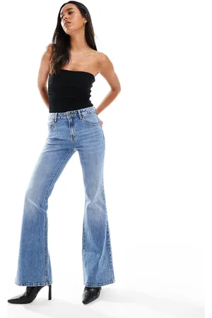 Stradivarius STR flare jean in medium washed