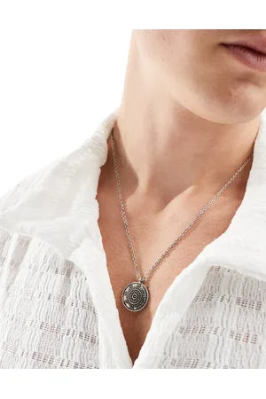 Classics 77 Compass pendant necklace in