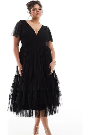 Lace & Beads Bridesmaid Madison v neck tulle midi dress in