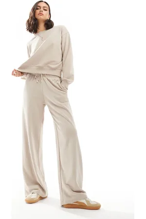 Stradivarius Wide leg jogger co-ord in beige