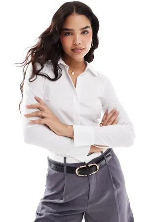 Stradivarius Fitted poplin shirt in
