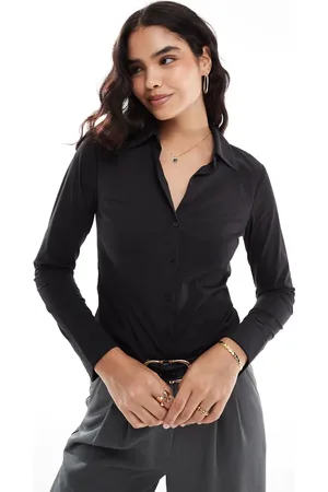 Stradivarius Fitted poplin shirt in