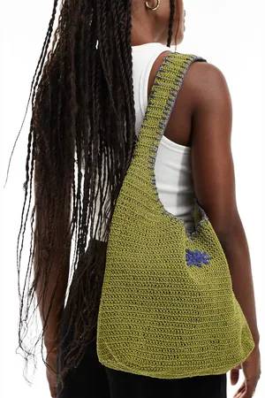 Pull&Bear Crochet shoulder bag in olive