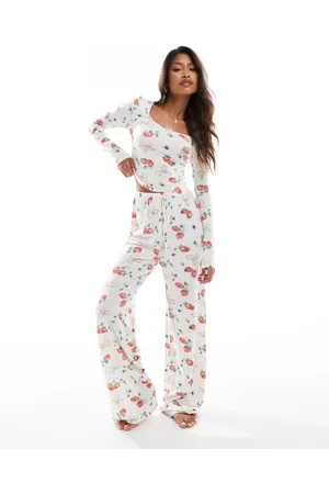 Kaiia Mix and match wide leg pj bottoms co-ord in strawberry and bow print