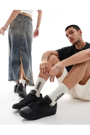 adidas Stan Smith trainers in