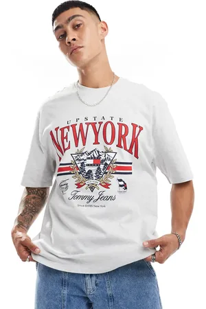 Tommy Hilfiger Oversized vintage explorer t-shirt in