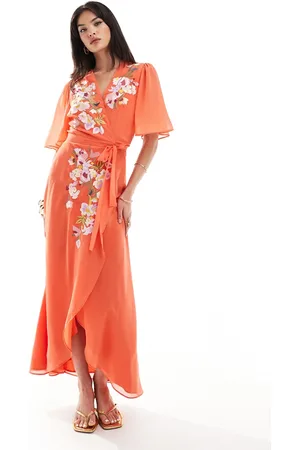 HOPE & IVY Premium wrap front embroidered maxi dress in rust