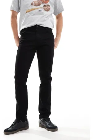 Wrangler Larston slim tapered fit jeans in washed