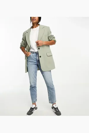 ASOS ASOS DESIGN Petite slim fit comfort mom jeans in mid