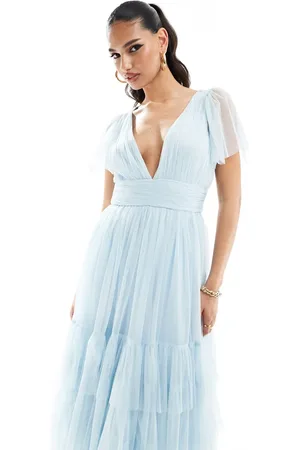 Lace & Beads Bridesmaid Madison v neck tulle midi dress in sky