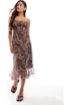 Brave Soul Midi dress with ruffle hem in rose floral print
