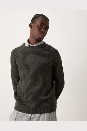 New Look Fisherman crew neck jumper in dark
