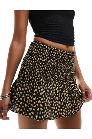Motel Exclusive rylee floral print shirred mini skirt in