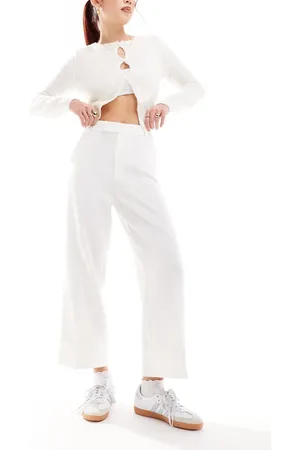 Stradivarius Tailored trouser with turn up hem in natural