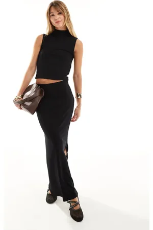 VERO MODA Cropped ribbed column maxi skirt co-ord in
