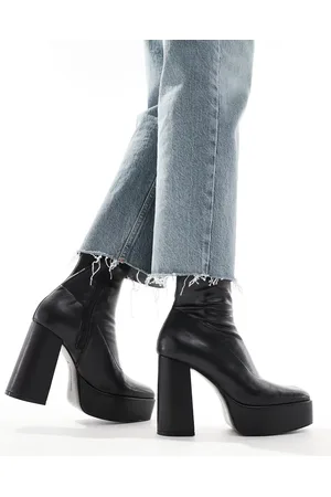 Stradivarius Platform heeled ankle boot in