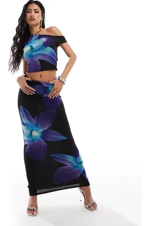 Kaiia Mesh column maxi skirt co-ord in black and blue flower print