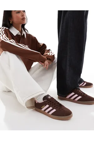 adidas Gazelle trainers in and light pink