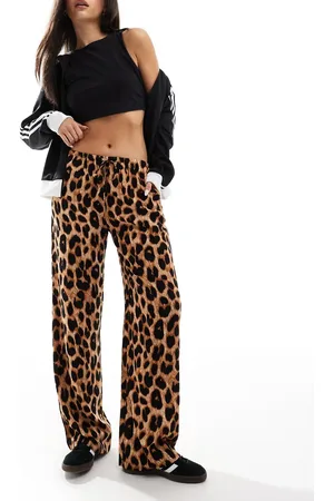 Daisy Street Leopard print pull on trousers with draw cord