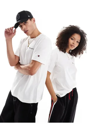 Champion Unisex left chest logo t-shirt in