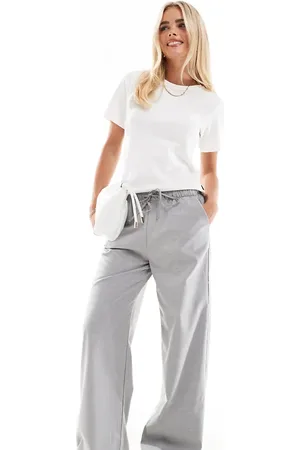 Stradivarius Petite pull on trouser in light