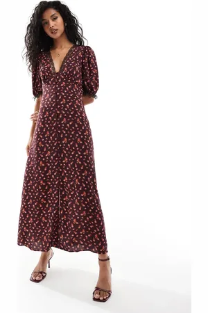 Miss Selfridge Maxi tea dress in burgundy floral