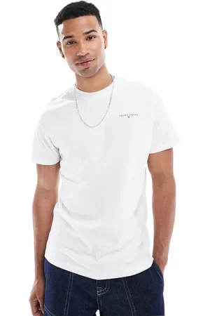 Tommy Hilfiger Small chest logo t-shirt in