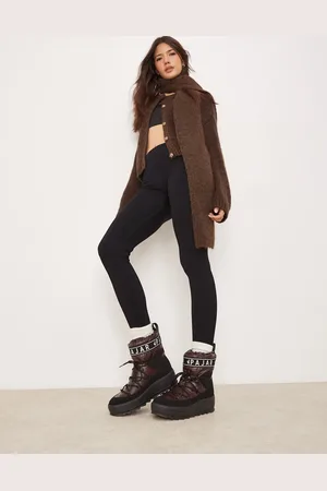 Pajar Galaxy snow boots in midnight plum