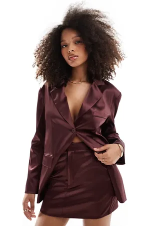 Pretty Lavish Tailored mini skirt co ord in burgundy