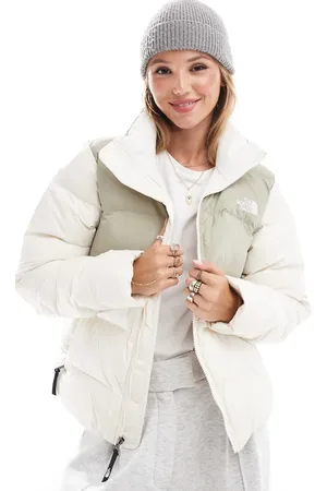 The North Face Saikuru cropped puffer jacket in off