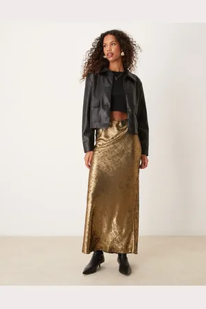 Miss Selfridge Maxi skirt in metallic