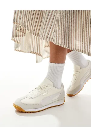 PUMA Easy Rider Mix trainers in beige