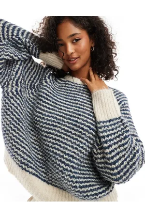 Pull&Bear Contrast trim slouchy knit jumper in stripe