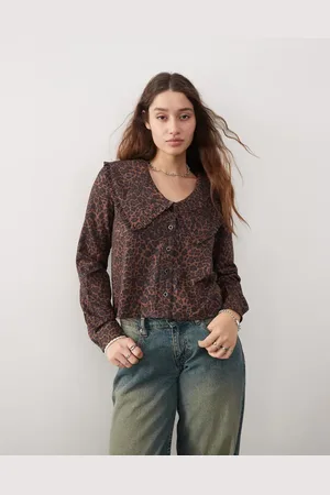 Daisy Street Boxy blouse with exaggarated collar in leopard print