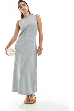 Pretty Lavish Shift knit midaxi dress in blue