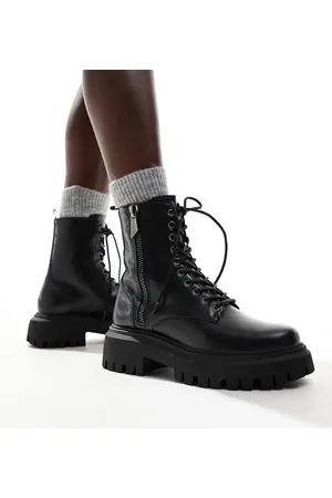 Stradivarius Zip up ankle boot in