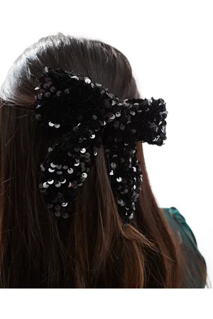 Pieces® Sequin bow hair clip in