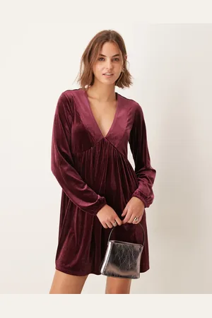 New Look Long sleeve velvet smock mini dress in burgundy