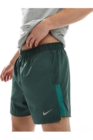 Nike Challenger Dri-FIT 5 inch shorts in dark