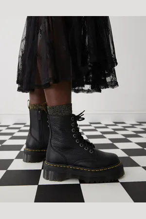 Dr. Martens Unisex Jadon boots in pisa leather