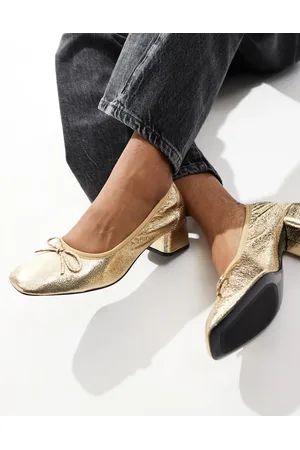 Stradivarius Heeled ballet shoe in