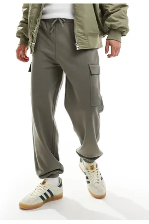 New Look Cargo jogger in olive