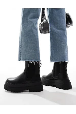 Buffalo Chunky boot in