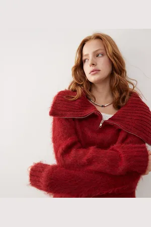 Reclaimed Collar jumper in red